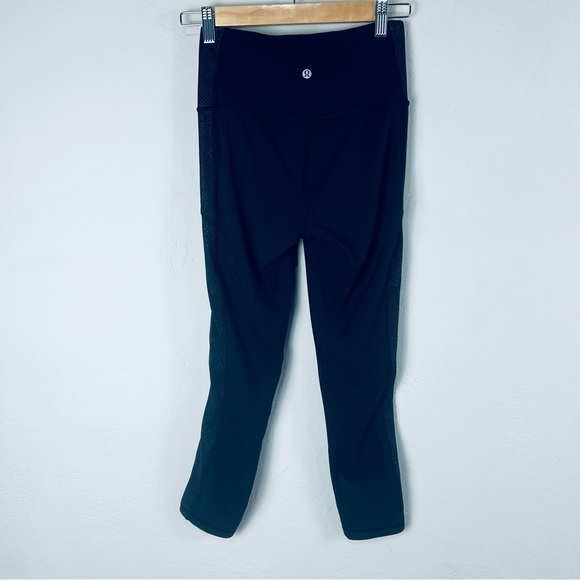 Lululemon Power Lines Crop Leggings Mesh Panels Black Meisai Black White Size‎ 4 - Picture 6 of 12